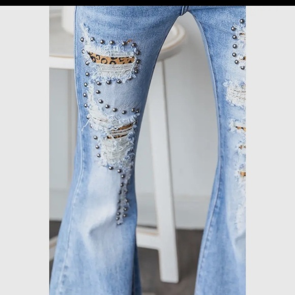 Oli and Hali Cheetah and Stud Light Wash Flare Jeans - Picture 2 of 4
